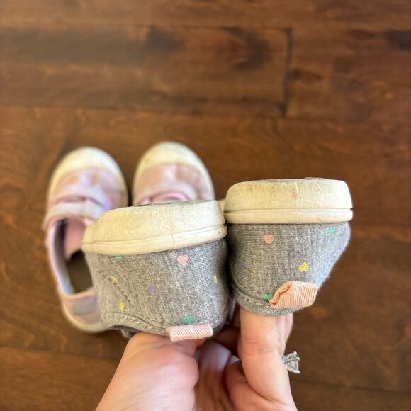 Cat and Jack Girls Size 8 Shoes lot of 2 Pink Gray - Picture 4 of 8